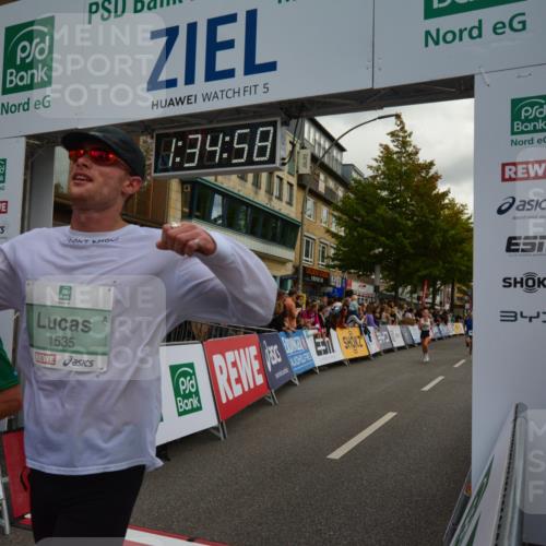 20.09.2026 - PSD Bank Halbmarathon LAZAROV Photography http://msf.ph/oto/10549718 20.09.2026 11:34:57 Ziel 1195, 1327, 1377, 1535, 1632, 1930, 2159, 2308, 2352, 2910, 3267, 4297 meine-sportfotos.de