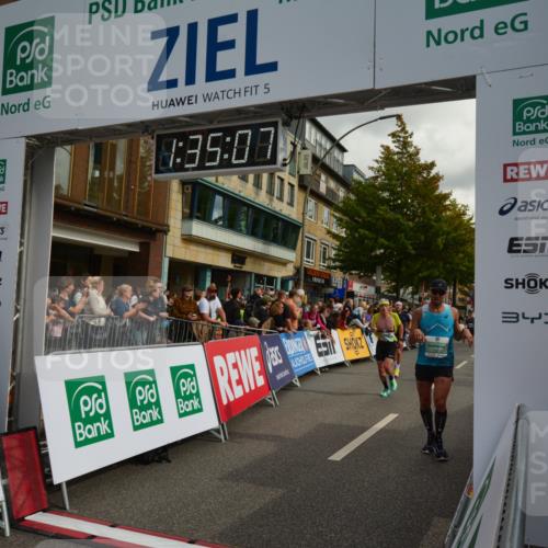 20.09.2026 - PSD Bank Halbmarathon LAZAROV Photography http://msf.ph/oto/10549735 20.09.2026 11:35:07 Ziel 1050, 1195, 1327, 1377, 1673, 1708, 1930, 2352, 3001, 3067 meine-sportfotos.de