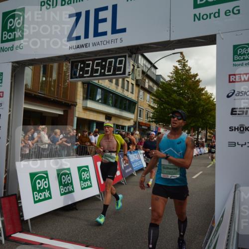 20.09.2026 - PSD Bank Halbmarathon LAZAROV Photography http://msf.ph/oto/10549737 20.09.2026 11:35:08 Ziel 1050, 1195, 1327, 1377, 1673, 1708, 1930, 2352, 3001, 3067 meine-sportfotos.de