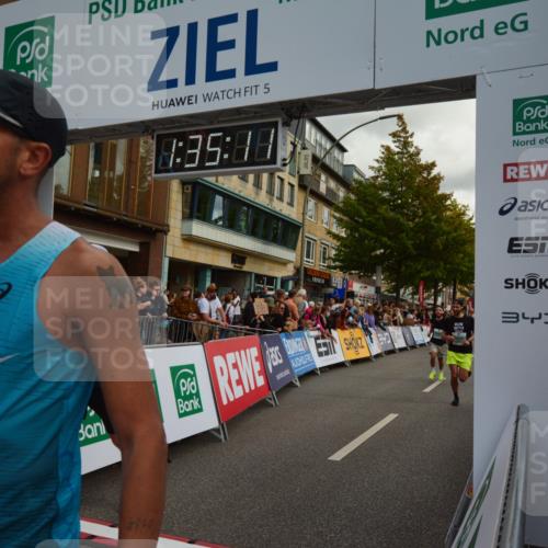 20.09.2026 - PSD Bank Halbmarathon LAZAROV Photography http://msf.ph/oto/10549744 20.09.2026 11:35:10 Ziel 1050, 1195, 1327, 1377, 1673, 1708, 3001, 3067 meine-sportfotos.de