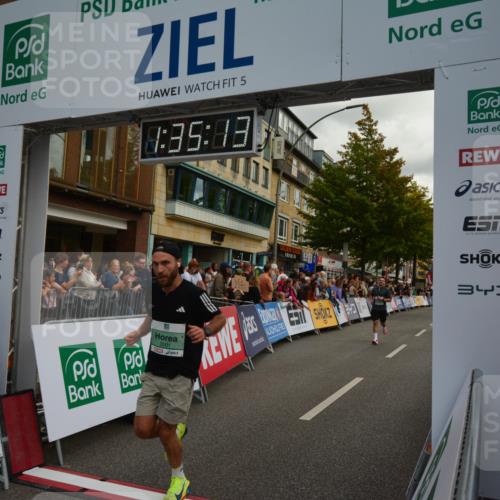 20.09.2026 - PSD Bank Halbmarathon LAZAROV Photography http://msf.ph/oto/10549757 20.09.2026 11:35:13 Ziel 1050, 1327, 1355, 1377, 1673, 1708, 3001, 3067 meine-sportfotos.de