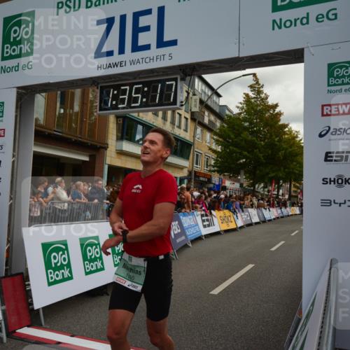 20.09.2026 - PSD Bank Halbmarathon LAZAROV Photography http://msf.ph/oto/10549762 20.09.2026 11:35:16 Ziel 1050, 1355, 1673, 1708, 3001, 3067 meine-sportfotos.de