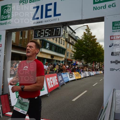20.09.2026 - PSD Bank Halbmarathon LAZAROV Photography http://msf.ph/oto/10549763 20.09.2026 11:35:17 Ziel 1050, 1355, 1708, 3001, 3067, 3878, 4131 meine-sportfotos.de