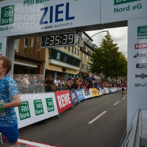 20.09.2026 - PSD Bank Halbmarathon LAZAROV Photography http://msf.ph/oto/10549782 20.09.2026 11:35:38 Ziel 1520, 1614, 2379, 4075, 4076, 4649 meine-sportfotos.de