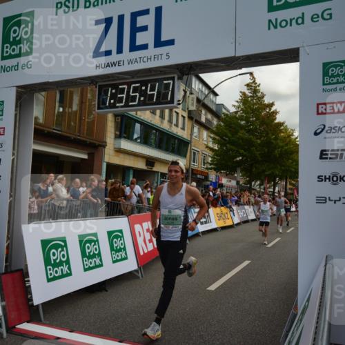 20.09.2026 - PSD Bank Halbmarathon LAZAROV Photography http://msf.ph/oto/10549792 20.09.2026 11:35:46 Ziel 1429, 1614, 1693, 1838, 2244, 2379, 3518, 4075, 4076, 4649, 4705 meine-sportfotos.de