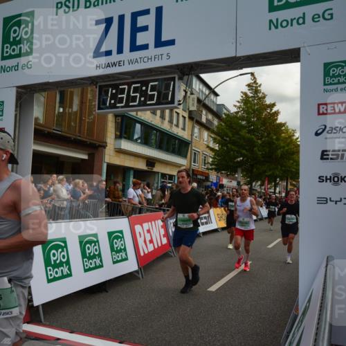 20.09.2026 - PSD Bank Halbmarathon LAZAROV Photography http://msf.ph/oto/10549805 20.09.2026 11:35:51 Ziel 1429, 1614, 1693, 1838, 2056, 2244, 2349, 2379, 3518, 4075, 4076, 4705 meine-sportfotos.de