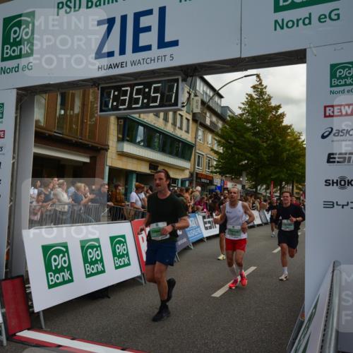 20.09.2026 - PSD Bank Halbmarathon LAZAROV Photography http://msf.ph/oto/10549807 20.09.2026 11:35:51 Ziel 1429, 1614, 1693, 1838, 2056, 2244, 2349, 2379, 3518, 4075, 4076, 4705 meine-sportfotos.de
