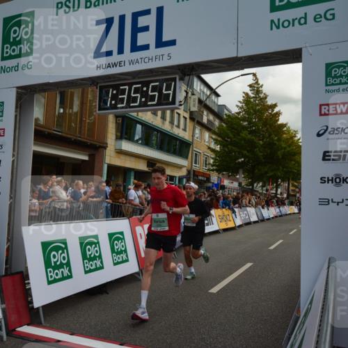 20.09.2026 - PSD Bank Halbmarathon LAZAROV Photography http://msf.ph/oto/10549822 20.09.2026 11:35:54 Ziel 1105, 1429, 1614, 1693, 1739, 1838, 2056, 2244, 2349, 2379, 2848, 3518, 4705 meine-sportfotos.de