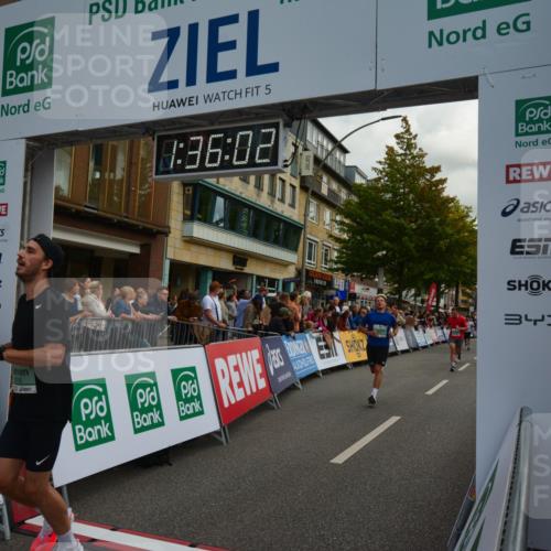 20.09.2026 - PSD Bank Halbmarathon LAZAROV Photography http://msf.ph/oto/10549828 20.09.2026 11:36:01 Ziel 1105, 1739, 1781, 2056, 2244, 2349, 2848, 3176, 4500 meine-sportfotos.de