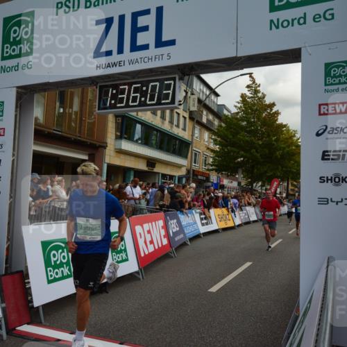 20.09.2026 - PSD Bank Halbmarathon LAZAROV Photography http://msf.ph/oto/10549834 20.09.2026 11:36:03 Ziel 1105, 1739, 1781, 2056, 2349, 2848, 3176, 4500 meine-sportfotos.de