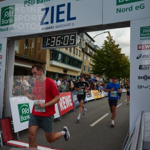 20.09.2026 - PSD Bank Halbmarathon LAZAROV Photography http://msf.ph/oto/10549842 20.09.2026 11:36:05 Ziel 1105, 1739, 1781, 2056, 2109, 2349, 2848, 3176, 4500 meine-sportfotos.de