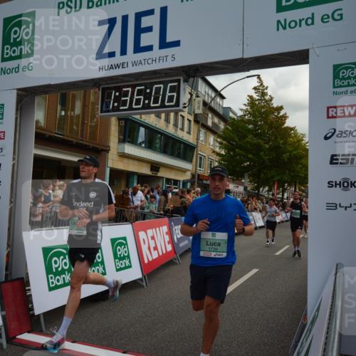 20.09.2026 - PSD Bank Halbmarathon LAZAROV Photography http://msf.ph/oto/10549847 20.09.2026 11:36:06 Ziel 1105, 1739, 1781, 2056, 2109, 2306, 2349, 2848, 3176, 4500 meine-sportfotos.de