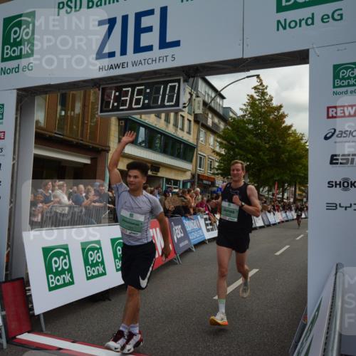 20.09.2026 - PSD Bank Halbmarathon LAZAROV Photography http://msf.ph/oto/10549861 20.09.2026 11:36:09 Ziel 1105, 1193, 1739, 1781, 2109, 2306, 2349, 2848, 3176, 4500 meine-sportfotos.de