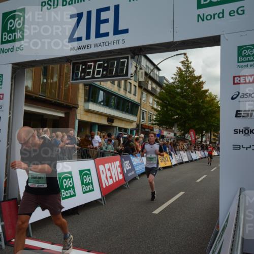 20.09.2026 - PSD Bank Halbmarathon LAZAROV Photography http://msf.ph/oto/10549870 20.09.2026 11:36:17 Ziel 1193, 2109, 2306, 3999 meine-sportfotos.de