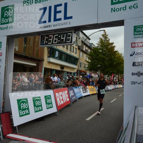 20.09.2026 - PSD Bank Halbmarathon LAZAROV Photography http://msf.ph/oto/10549894 20.09.2026 11:36:43 Ziel 1319, 1670, 2157, 2487, 2722, 4143, 4503 meine-sportfotos.de