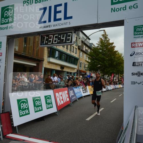 20.09.2026 - PSD Bank Halbmarathon LAZAROV Photography http://msf.ph/oto/10549895 20.09.2026 11:36:43 Ziel 1319, 1670, 2157, 2487, 2722, 4143, 4503 meine-sportfotos.de