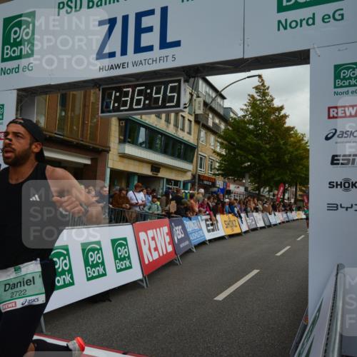 20.09.2026 - PSD Bank Halbmarathon LAZAROV Photography http://msf.ph/oto/10549901 20.09.2026 11:36:44 Ziel 1319, 1670, 2157, 2487, 2722, 4142, 4143, 4503 meine-sportfotos.de