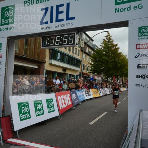 20.09.2026 - PSD Bank Halbmarathon LAZAROV Photography http://msf.ph/oto/10549914 20.09.2026 11:36:54 Ziel 1319, 1670, 2487, 4142, 4260, 4503, 4651 meine-sportfotos.de