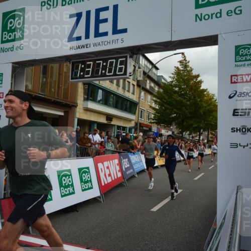 20.09.2026 - PSD Bank Halbmarathon LAZAROV Photography http://msf.ph/oto/10549924 20.09.2026 11:37:06 Ziel 1812, 2102, 2925, 3299, 3359, 4260, 4779, 4796 meine-sportfotos.de