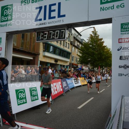 20.09.2026 - PSD Bank Halbmarathon LAZAROV Photography http://msf.ph/oto/10549930 20.09.2026 11:37:07 Ziel 1812, 2102, 2925, 3299, 3359, 4260, 4779, 4796 meine-sportfotos.de
