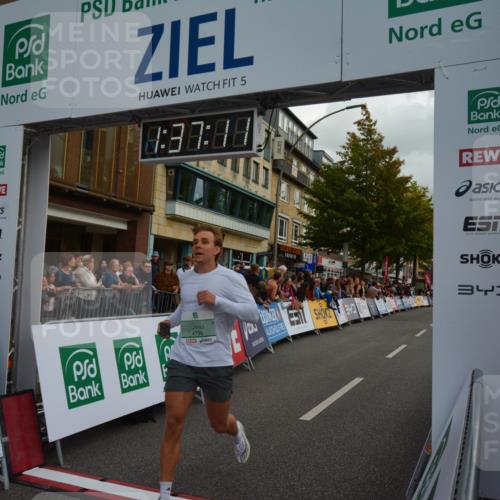 20.09.2026 - PSD Bank Halbmarathon LAZAROV Photography http://msf.ph/oto/10549942 20.09.2026 11:37:11 Ziel 1812, 2102, 2925, 3295, 3299, 3359, 4260, 4779, 4796 meine-sportfotos.de