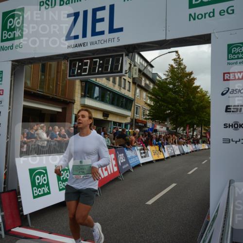 20.09.2026 - PSD Bank Halbmarathon LAZAROV Photography http://msf.ph/oto/10549943 20.09.2026 11:37:11 Ziel 1812, 2102, 2925, 3295, 3299, 3359, 4260, 4779, 4796 meine-sportfotos.de