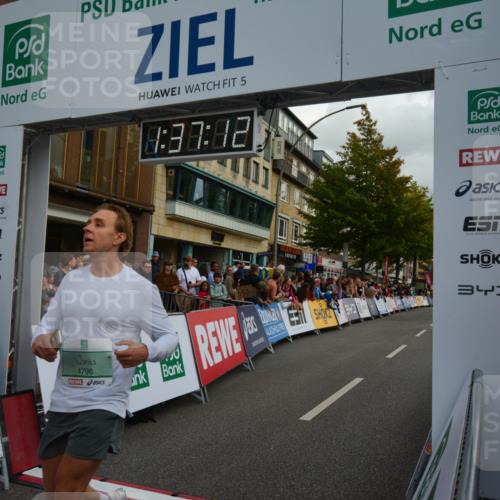 20.09.2026 - PSD Bank Halbmarathon LAZAROV Photography http://msf.ph/oto/10549945 20.09.2026 11:37:11 Ziel 1812, 2102, 2925, 3295, 3299, 3359, 4260, 4779, 4796 meine-sportfotos.de