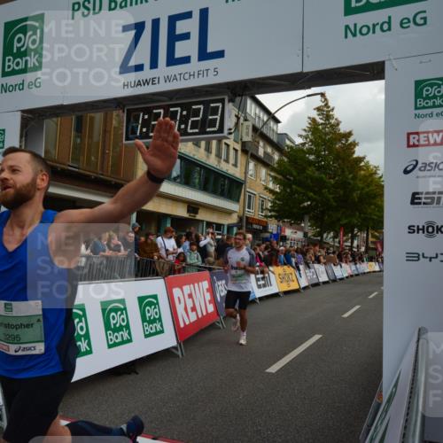 20.09.2026 - PSD Bank Halbmarathon LAZAROV Photography http://msf.ph/oto/10549954 20.09.2026 11:37:23 Ziel 1676, 2102, 3295, 3312, 3359, 3629, 4132, 4571 meine-sportfotos.de