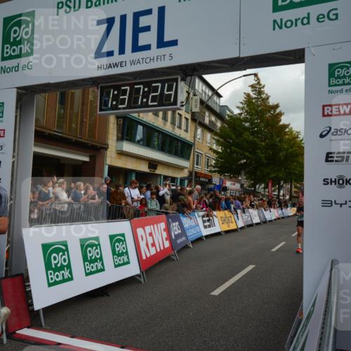 20.09.2026 - PSD Bank Halbmarathon LAZAROV Photography http://msf.ph/oto/10549961 20.09.2026 11:37:24 Ziel 1676, 1944, 2735, 3295, 3312, 3629, 4132, 4571 meine-sportfotos.de