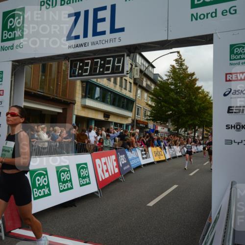 20.09.2026 - PSD Bank Halbmarathon LAZAROV Photography http://msf.ph/oto/10549988 20.09.2026 11:37:33 Ziel 1291, 1353, 1944, 2500, 2735, 3312, 3629, 4127, 4132 meine-sportfotos.de