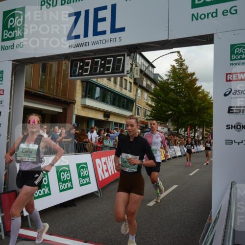 20.09.2026 - PSD Bank Halbmarathon LAZAROV Photography http://msf.ph/oto/10549993 20.09.2026 11:37:36 Ziel 1291, 1353, 1944, 2500, 2735, 3296, 3629, 4127, 4132 meine-sportfotos.de