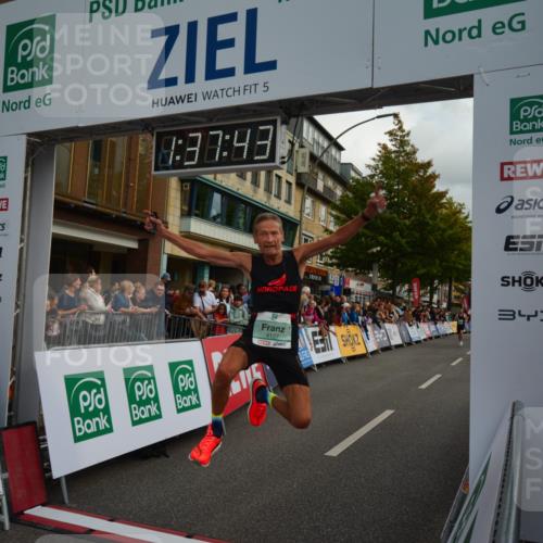 20.09.2026 - PSD Bank Halbmarathon LAZAROV Photography http://msf.ph/oto/10550006 20.09.2026 11:37:42 Ziel 1219, 1291, 1353, 1944, 2500, 2735, 3100, 3296, 4127, 4371, 4766 meine-sportfotos.de