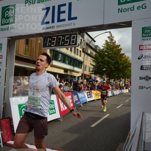 20.09.2026 - PSD Bank Halbmarathon LAZAROV Photography http://msf.ph/oto/10550034 20.09.2026 11:37:57 Ziel 1062, 1187, 1219, 2161, 3100, 3164, 4163, 4197, 4415, 4437, 4766 meine-sportfotos.de