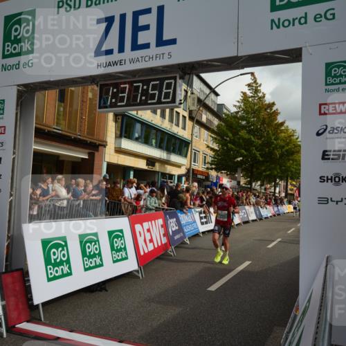 20.09.2026 - PSD Bank Halbmarathon LAZAROV Photography http://msf.ph/oto/10550036 20.09.2026 11:37:57 Ziel 1062, 1187, 1219, 2161, 3100, 3164, 4163, 4197, 4415, 4437, 4766 meine-sportfotos.de
