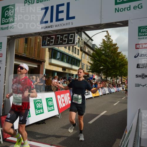 20.09.2026 - PSD Bank Halbmarathon LAZAROV Photography http://msf.ph/oto/10550039 20.09.2026 11:37:59 Ziel 1062, 1187, 1219, 2161, 3100, 3164, 4163, 4197, 4415, 4437 meine-sportfotos.de