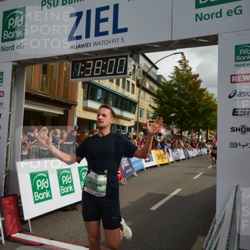 20.09.2026 - PSD Bank Halbmarathon LAZAROV Photography http://msf.ph/oto/10550041 20.09.2026 11:37:59 Ziel 1062, 1187, 1219, 2161, 3100, 3164, 4163, 4197, 4415, 4437 meine-sportfotos.de