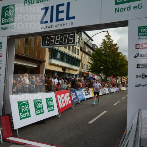 20.09.2026 - PSD Bank Halbmarathon LAZAROV Photography http://msf.ph/oto/10550051 20.09.2026 11:38:05 Ziel 1062, 1187, 2161, 2668, 3095, 3164, 3631, 4147, 4197, 4437 meine-sportfotos.de