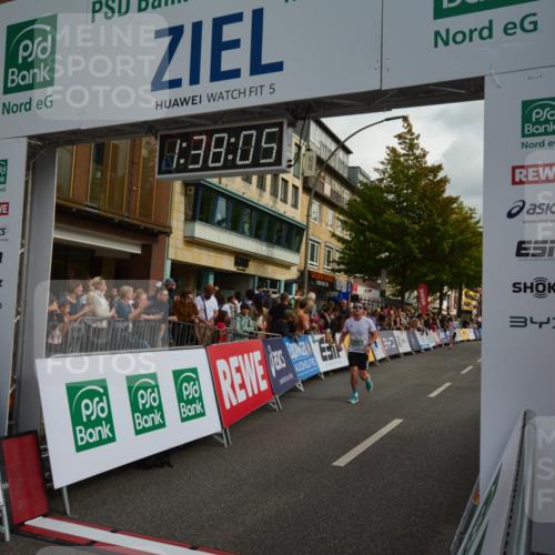 20.09.2026 - PSD Bank Halbmarathon LAZAROV Photography http://msf.ph/oto/10550052 20.09.2026 11:38:05 Ziel 1062, 1187, 2161, 2668, 3095, 3164, 3631, 4147, 4197, 4437 meine-sportfotos.de