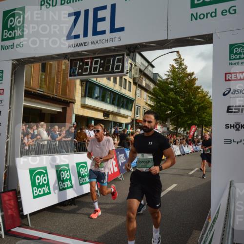20.09.2026 - PSD Bank Halbmarathon LAZAROV Photography http://msf.ph/oto/10550063 20.09.2026 11:38:16 Ziel 1036, 2668, 2673, 2691, 3095, 3464, 3631, 3990, 4147, 4344, 4767 meine-sportfotos.de
