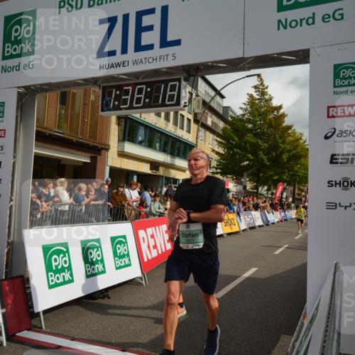 20.09.2026 - PSD Bank Halbmarathon LAZAROV Photography http://msf.ph/oto/10550070 20.09.2026 11:38:18 Ziel 1036, 2668, 2673, 2691, 3095, 3464, 3631, 3990, 4147, 4344, 4767 meine-sportfotos.de