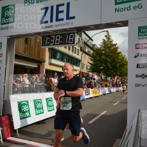 20.09.2026 - PSD Bank Halbmarathon LAZAROV Photography http://msf.ph/oto/10550071 20.09.2026 11:38:18 Ziel 1036, 2668, 2673, 2691, 3095, 3464, 3631, 3990, 4147, 4344, 4767 meine-sportfotos.de