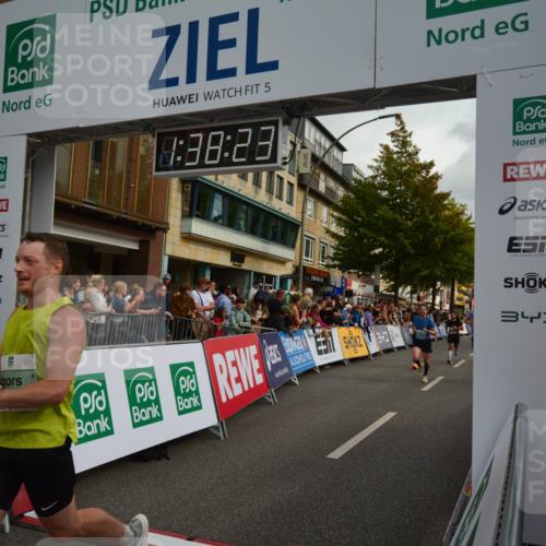 20.09.2026 - PSD Bank Halbmarathon LAZAROV Photography http://msf.ph/oto/10550076 20.09.2026 11:38:22 Ziel 1036, 1915, 2668, 2673, 2691, 3464, 3631, 3990, 4147, 4344, 4767 meine-sportfotos.de