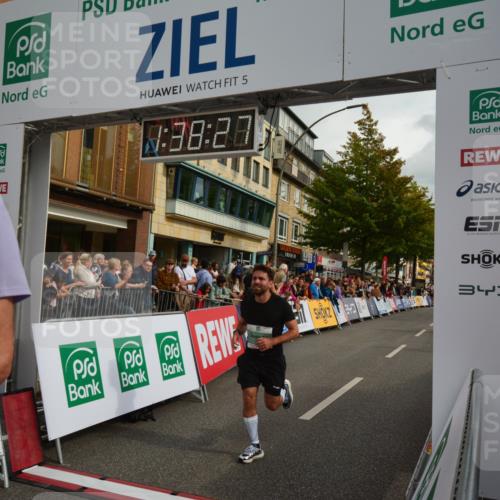 20.09.2026 - PSD Bank Halbmarathon LAZAROV Photography http://msf.ph/oto/10550089 20.09.2026 11:38:26 Ziel 1036, 1915, 2691, 3464, 4344, 4767 meine-sportfotos.de
