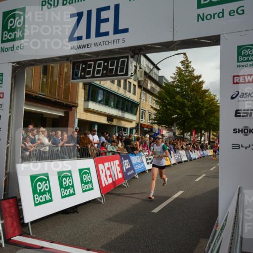 20.09.2026 - PSD Bank Halbmarathon LAZAROV Photography http://msf.ph/oto/10550099 20.09.2026 11:38:40 Ziel 1483, 3188, 4305, 4778 meine-sportfotos.de