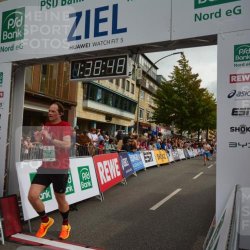 20.09.2026 - PSD Bank Halbmarathon LAZAROV Photography http://msf.ph/oto/10550103 20.09.2026 11:38:48 Ziel 1298, 1483, 1954, 2403, 2550, 3188, 3727, 3885 meine-sportfotos.de