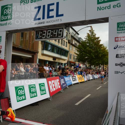 20.09.2026 - PSD Bank Halbmarathon LAZAROV Photography http://msf.ph/oto/10550105 20.09.2026 11:38:48 Ziel 1298, 1483, 1954, 2403, 2550, 3188, 3727, 3885 meine-sportfotos.de