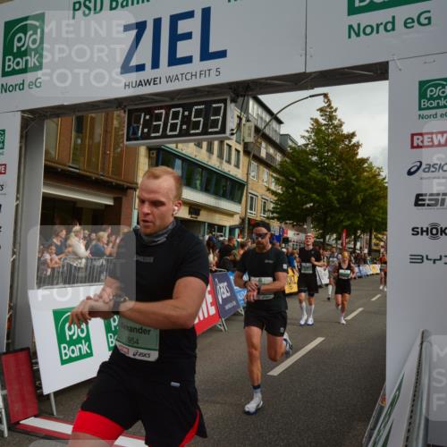 20.09.2026 - PSD Bank Halbmarathon LAZAROV Photography http://msf.ph/oto/10550111 20.09.2026 11:38:53 Ziel 1115, 1298, 1316, 1483, 1954, 2403, 2515, 2550, 3188, 3727, 3885 meine-sportfotos.de