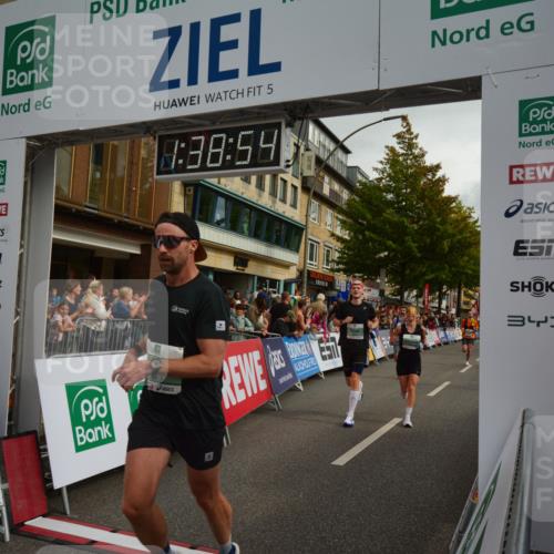 20.09.2026 - PSD Bank Halbmarathon LAZAROV Photography http://msf.ph/oto/10550114 20.09.2026 11:38:53 Ziel 1115, 1298, 1316, 1483, 1954, 2403, 2515, 2550, 3188, 3727, 3885 meine-sportfotos.de