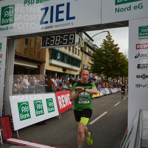 20.09.2026 - PSD Bank Halbmarathon LAZAROV Photography http://msf.ph/oto/10550133 20.09.2026 11:38:58 Ziel 1115, 1298, 1316, 1483, 1764, 1954, 2403, 2515, 2550, 3727, 3885, 4148, 4661 meine-sportfotos.de