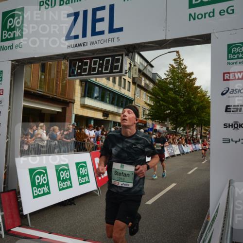 20.09.2026 - PSD Bank Halbmarathon LAZAROV Photography http://msf.ph/oto/10550145 20.09.2026 11:39:02 Ziel 1115, 1316, 1764, 2403, 2515, 3727, 3885, 4148, 4661, 4683 meine-sportfotos.de